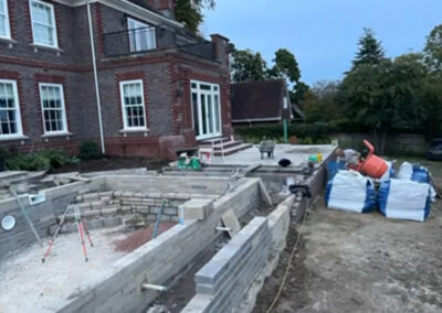 New Outdoor Pool and Garden in Pangbourne