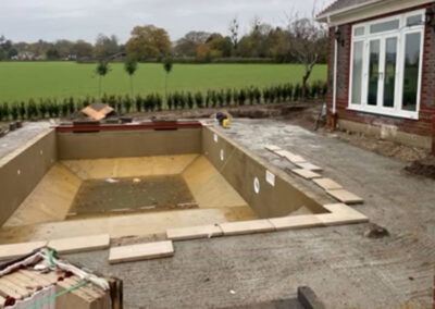 New Outdoor Pool and Garden in Pangbourne