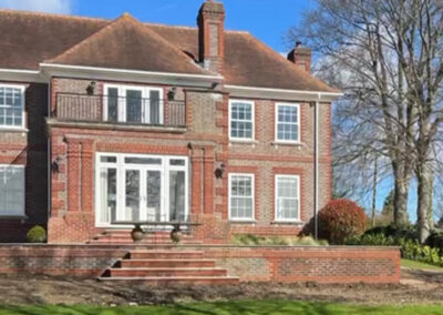 New Outdoor Pool and Garden in Pangbourne